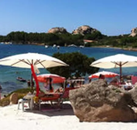 شقة Appartamento Baja Sardinia