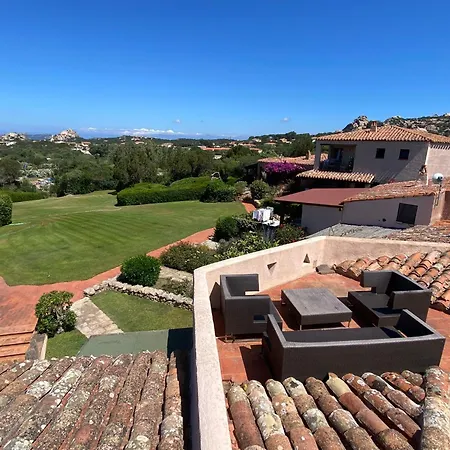 Appartamento Baja Sardinia بايا سردينيا